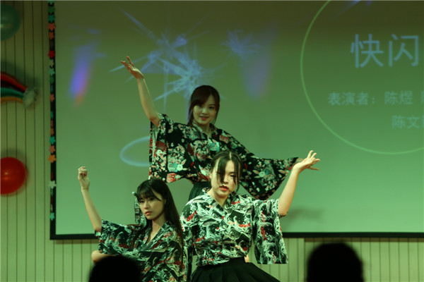 02.jpg