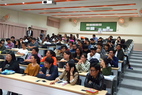 溝部学园课堂_副本.jpg