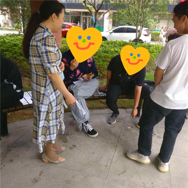 无烟校园建设巡查p图.jpg