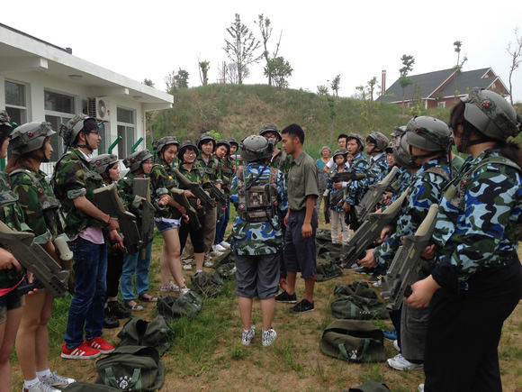 2.整装待发.JPG