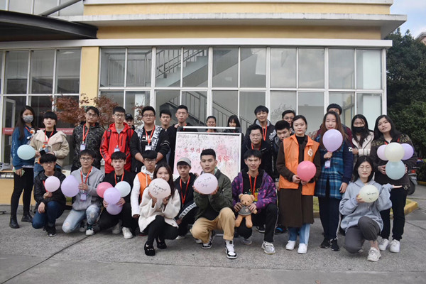 0cf9c09c97a207f761268a831e99651_副本.jpg