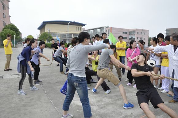 _DSC0893  激动人心的拔河比赛.jpg