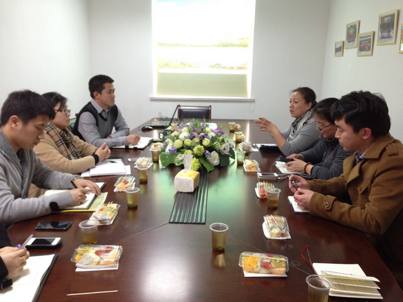 3.校党委带领学生工作部易班发展中心负责人一行赴上海杉达学院交流考察.JPG