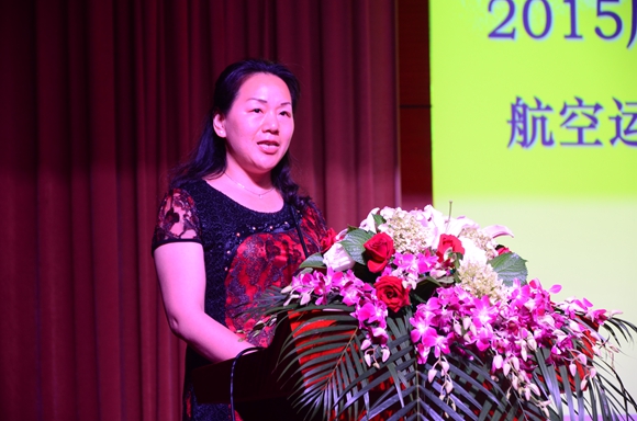 4.毕业生家长代表发言.JPG