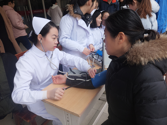 护理学院.jpg